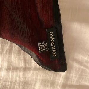 Eskandar scarf